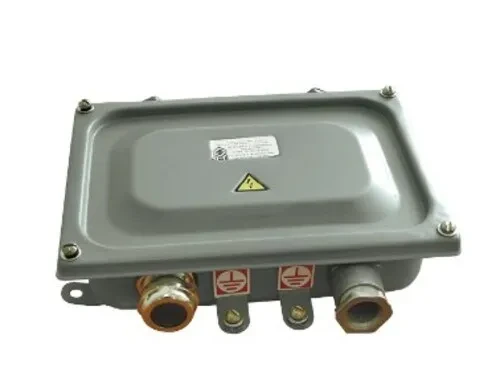 Коробка КЗНС-08 грунтованная 16А IP65 Коробка КЗНС-08 грунтованная 16А IP65