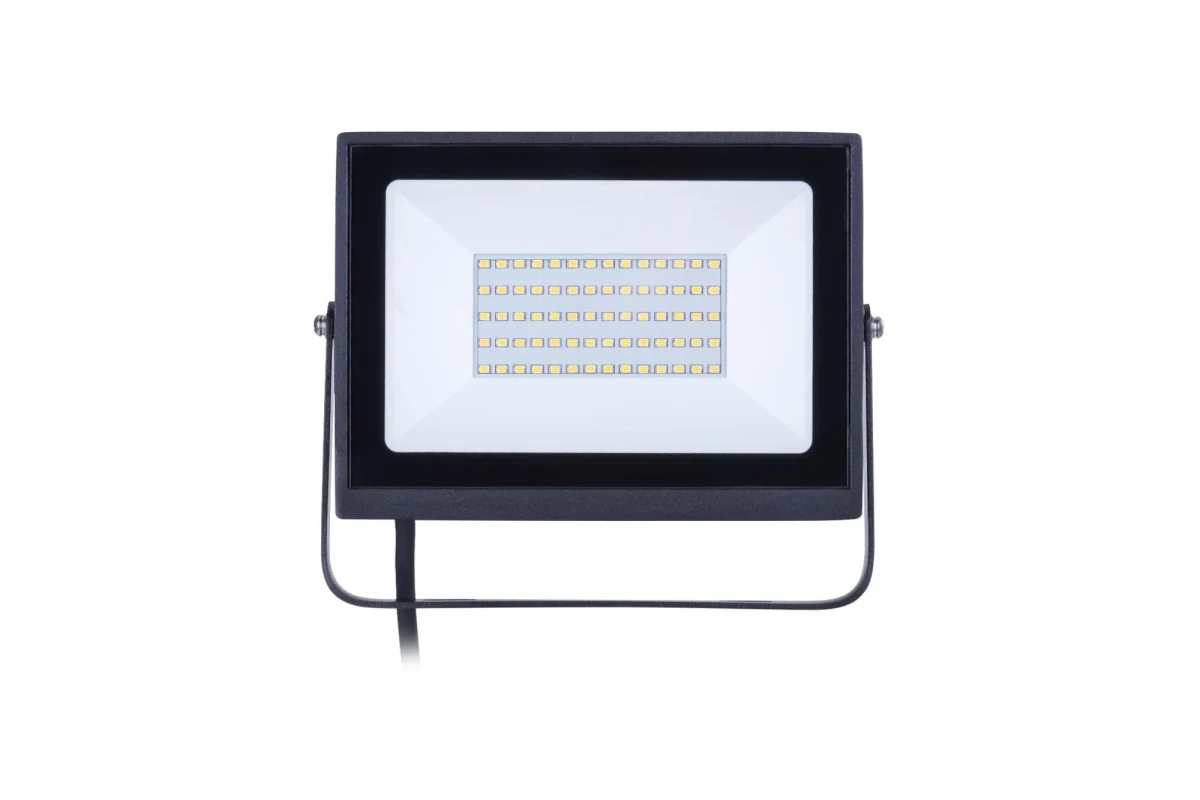 Прожектор светодиодный ДО 200 Вт 18000 лм 6500К 220-240В IP65 429х38х334 мм Essential SmartBright PHILIPS Прожектор светодиодный ДО 200 Вт 18000 лм 6500К 220-240В IP65 429х38х334 мм Essential SmartBright PHILIPS