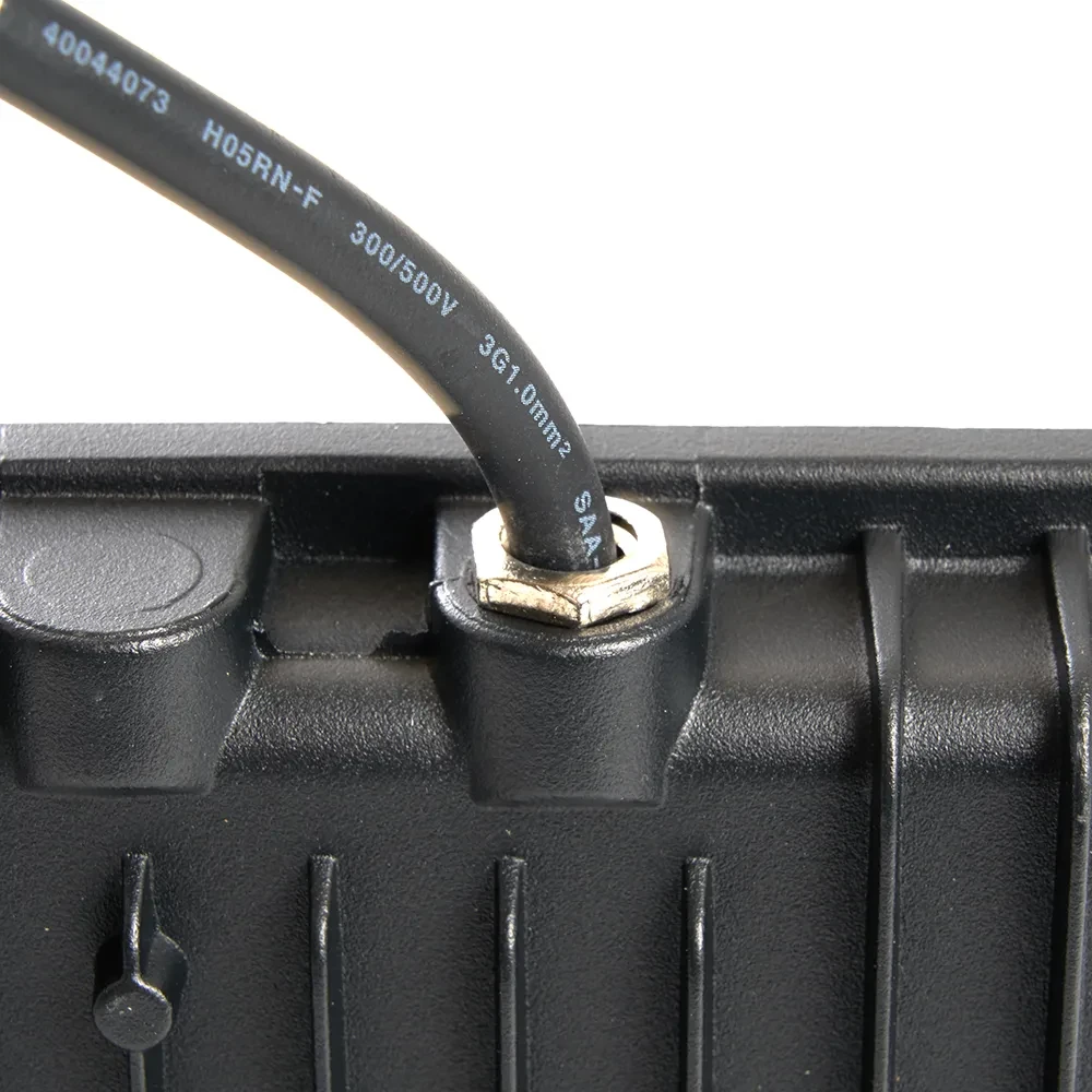 Прожектор светодиодный ДО-100w 6400К 10000Лм IP65 черный Feron.PRO Прожектор светодиодный ДО-100w 6400К 10000Лм IP65 черный Feron.PRO