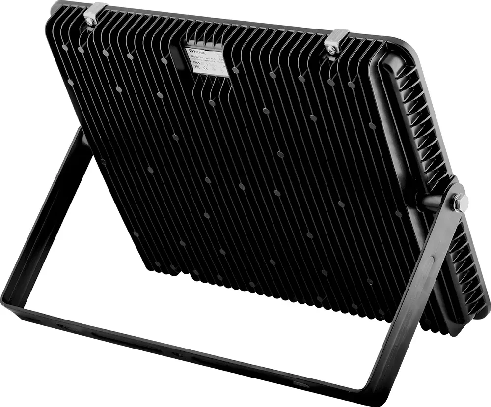 Прожектор светодиодный ДО-300w 6400К 28500Лм IP65 черный Прожектор светодиодный ДО-300w 6400К 28500Лм IP65 черный