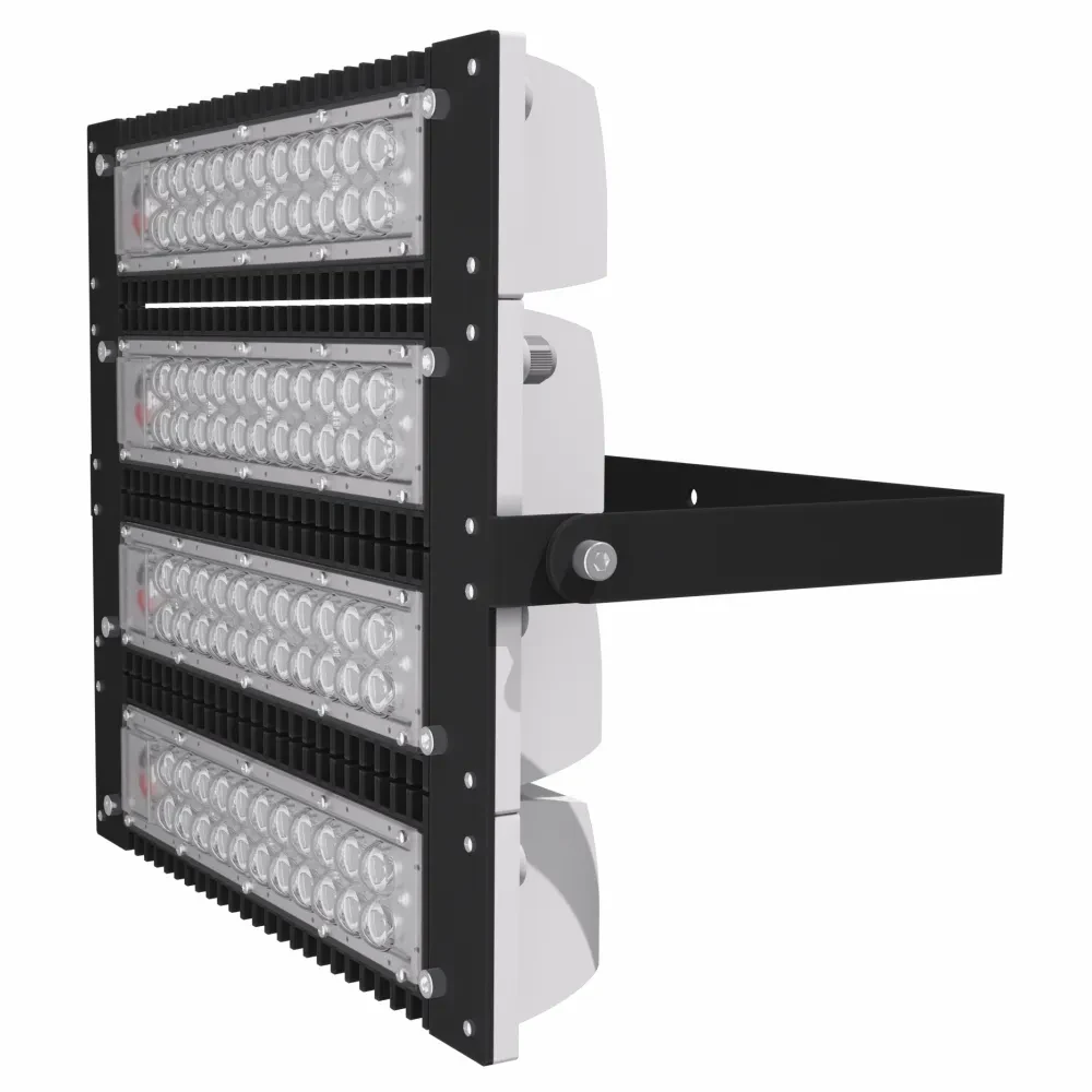 Светильник ДО-220w IP67 31339Лм 5000К 10 град. Светильник ДО-220w IP67 31339Лм 5000К 10 град.