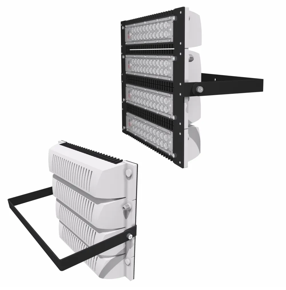 Светильник ДО-220w IP67 31339Лм 5000К 10 град. Светильник ДО-220w IP67 31339Лм 5000К 10 град.
