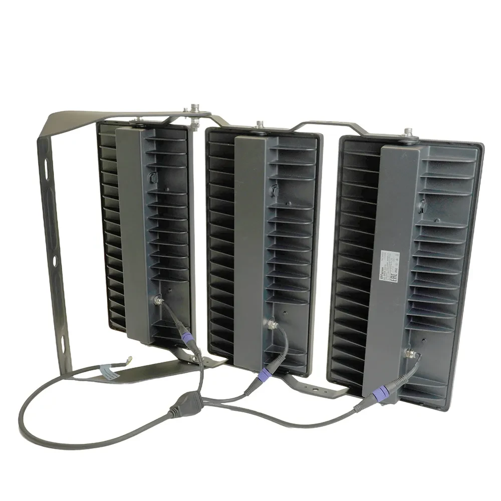 Прожектор светодиодный ДО-750w 6400К 90000Лм IP65 черный Прожектор светодиодный ДО-750w 6400К 90000Лм IP65 черный