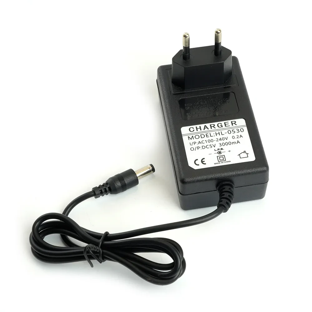 Прожектор светодиодный ДО-100w переносной аккумуляторный 6400K IP66 с зарядным устройством Прожектор светодиодный ДО-100w переносной аккумуляторный 6400K IP66 с зарядным устройством