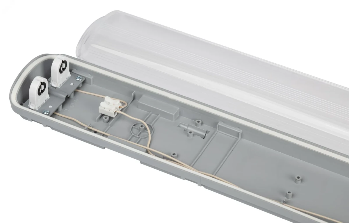 Светильник под 2 светодиодные лампы T8 G13 LED 2x600 транзитный 20шт в линию SPP-103-0-002-060 IP65 Светильник под 2 светодиодные лампы T8 G13 LED 2x600 транзитный 20шт в линию SPP-103-0-002-060 IP65