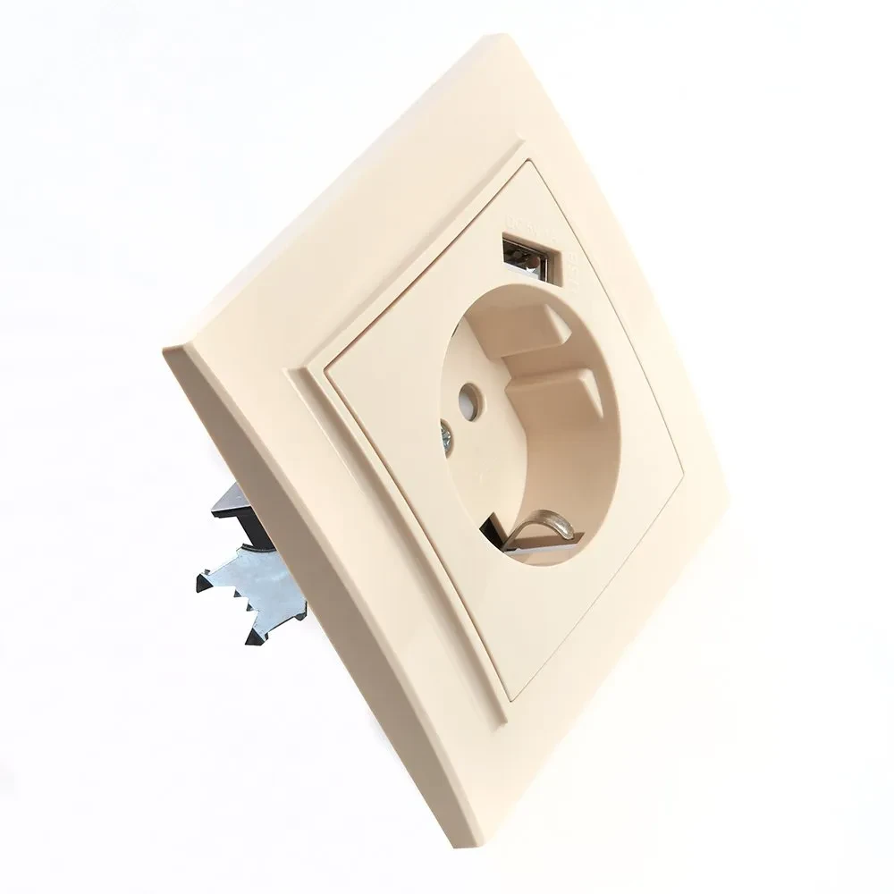 Розетка одноместная с/з с защитной шторкой и с USB, серия Эрна, слоновая кость, Stekker Розетка одноместная с/з с защитной шторкой и с USB, серия Эрна, слоновая кость, Stekker