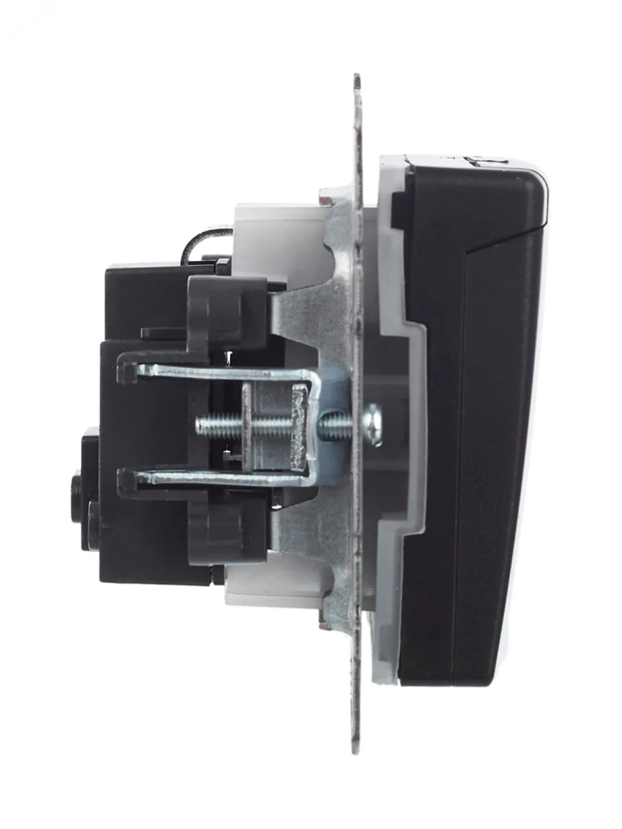 BRITE Розетка с заземлением с защитными шторками и крышкой 16А IP44 РСбш10-3-44-БрЧ черный BRITE Розетка с заземлением с защитными шторками и крышкой 16А IP44 РСбш10-3-44-БрЧ черный