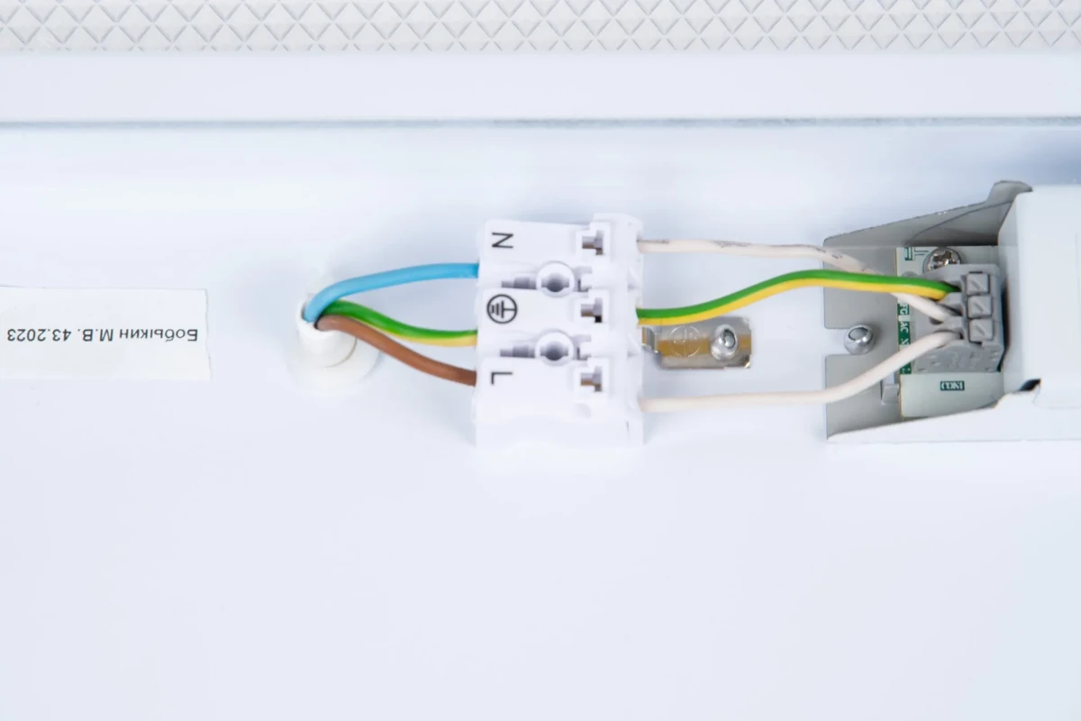 ULP-6060-36W/4000K/IP40 PREMIUM WHITE ULP-6060-36W/4000K/IP40 PREMIUM WHITE