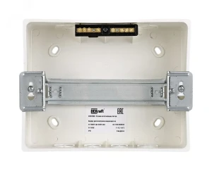 Корпус пластиковый встраиваемый прозрачная дверь 1 ряд 9 мод. IP41 ЩРВ-П Корпус пластиковый встраиваемый прозрачная дверь 1 ряд 9 мод. IP41 ЩРВ-П