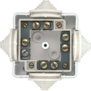 IP44 Коробка ответвительная открытой установки КОА-002 с контактной группой 60х60х42, белая IP44 Коробка ответвительная открытой установки КОА-002 с контактной группой 60х60х42, белая