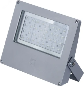 Прожектор LEADER LED 50 D15 3000K Прожектор LEADER LED 50 D15 3000K