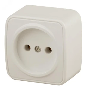 Розетка 2P, 16A-250В, ОУ, Polo, сл.кость, 3-201-02