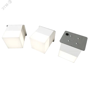 Светодиодный светильник RVE-LBX-LUMO40-PLAZA7510-3-GR (Квадрат Грильято 3шт 65х65х80мм 14Вт встраиваемый 4000K Белый) Светодиодный светильник RVE-LBX-LUMO40-PLAZA7510-3-GR (Квадрат Грильято 3шт 65х65х80мм 14Вт встраиваемый 4000K Белый)